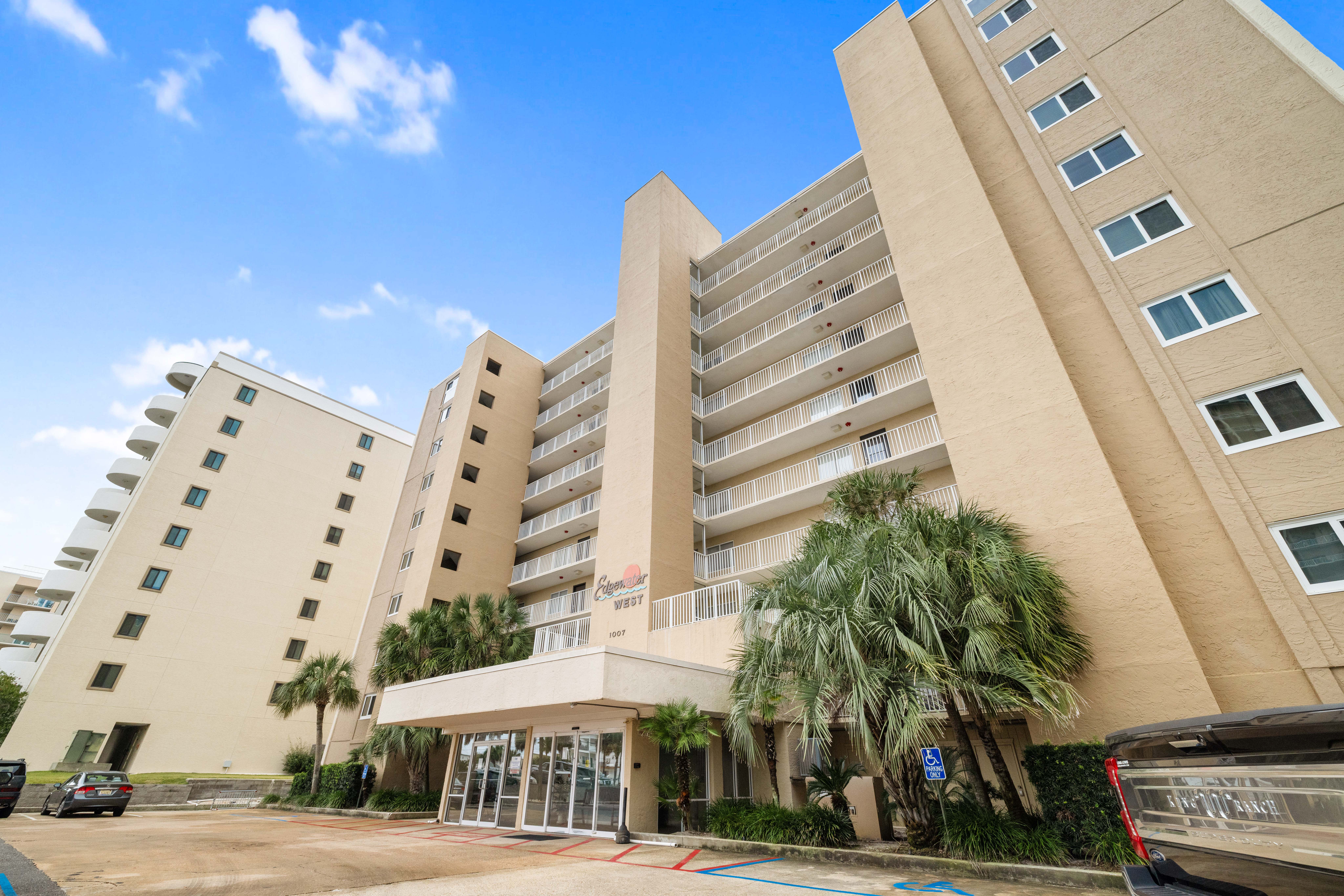 Resort Edgewater West